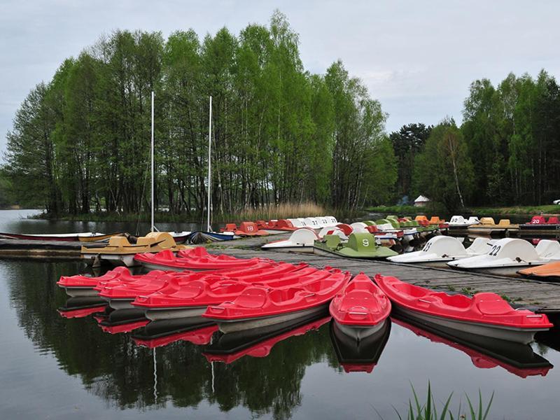 ホテル Wawrzkowizna Rząsawa エクステリア 写真