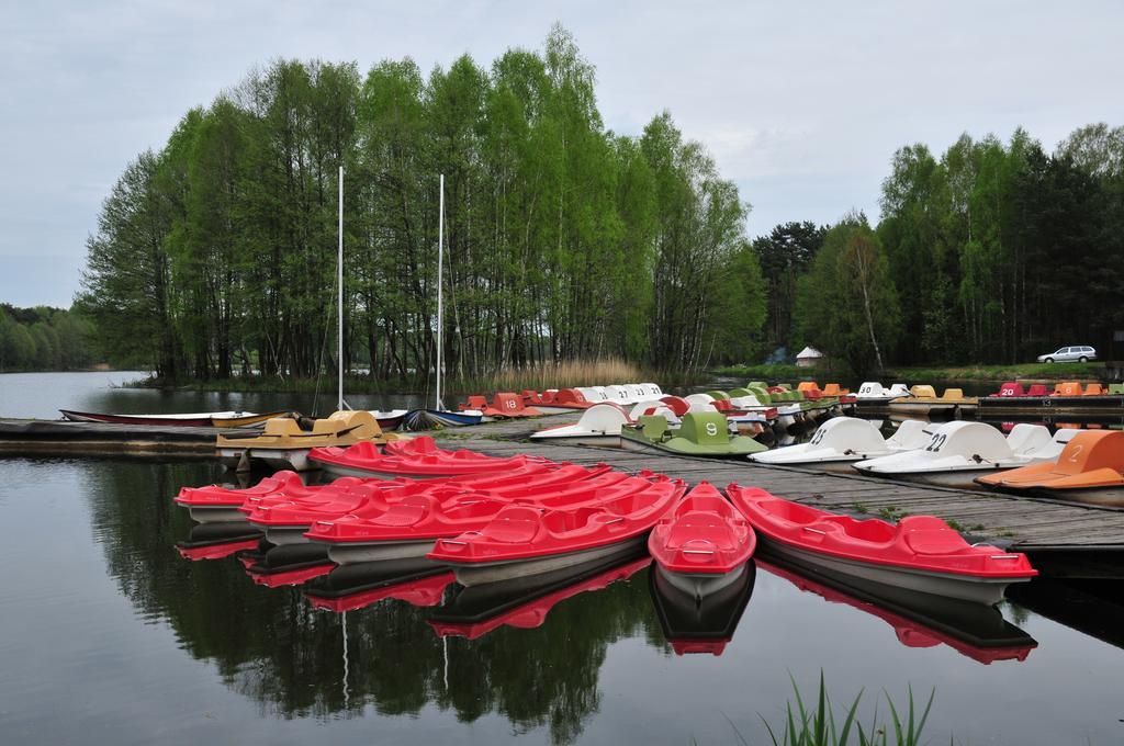 ホテル Wawrzkowizna Rząsawa エクステリア 写真